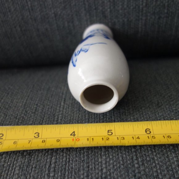 Mini Ceramic Vases (Includes Two of Each Style,  4 in Total) - Picture 5 of 14